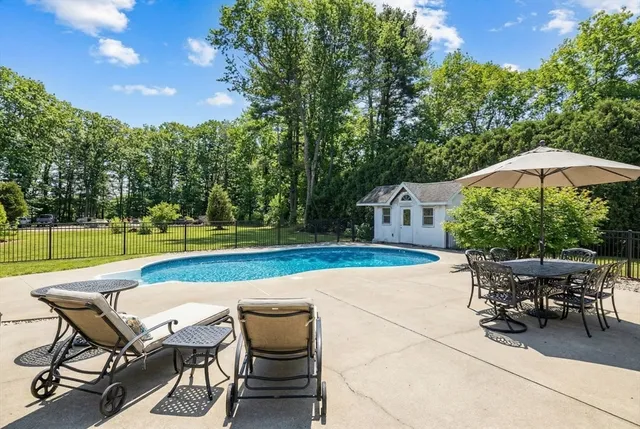 $599,900 | 87 Morgan Street, Granby, MA 01033