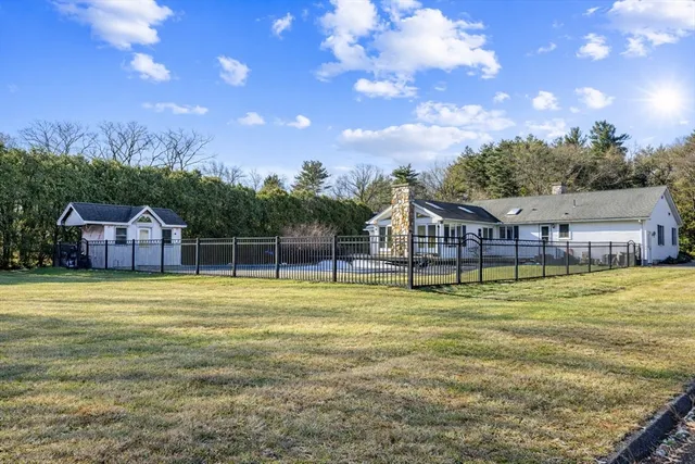 $599,900 | 87 Morgan Street, Granby, MA 01033