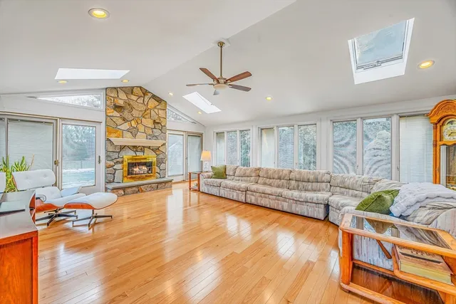 $599,900 | 87 Morgan Street, Granby, MA 01033