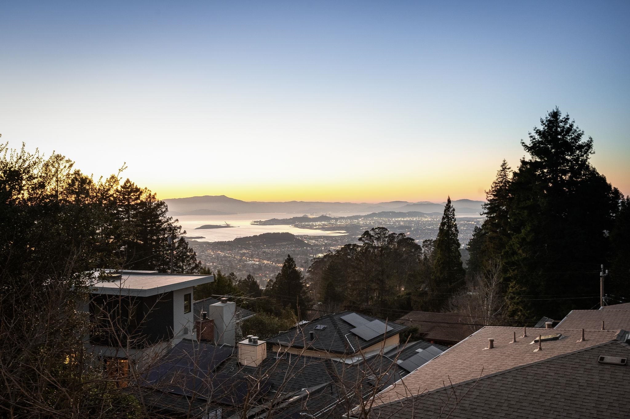 1468 Summit Road Berkeley, CA 94708 - Photo 52 of 59 View of mountain backdrop