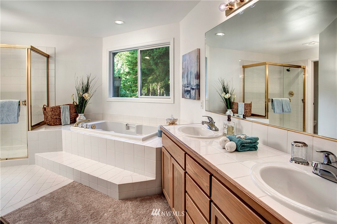 10209 Northeast 151st Street Bothell, WA 98011 - Photo 23 of 34 Gallery Image 23