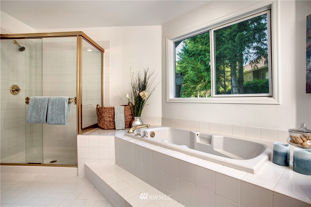 10209 Northeast 151st Street Bothell, WA 98011 - Photo 24 of 34 Gallery Image 24