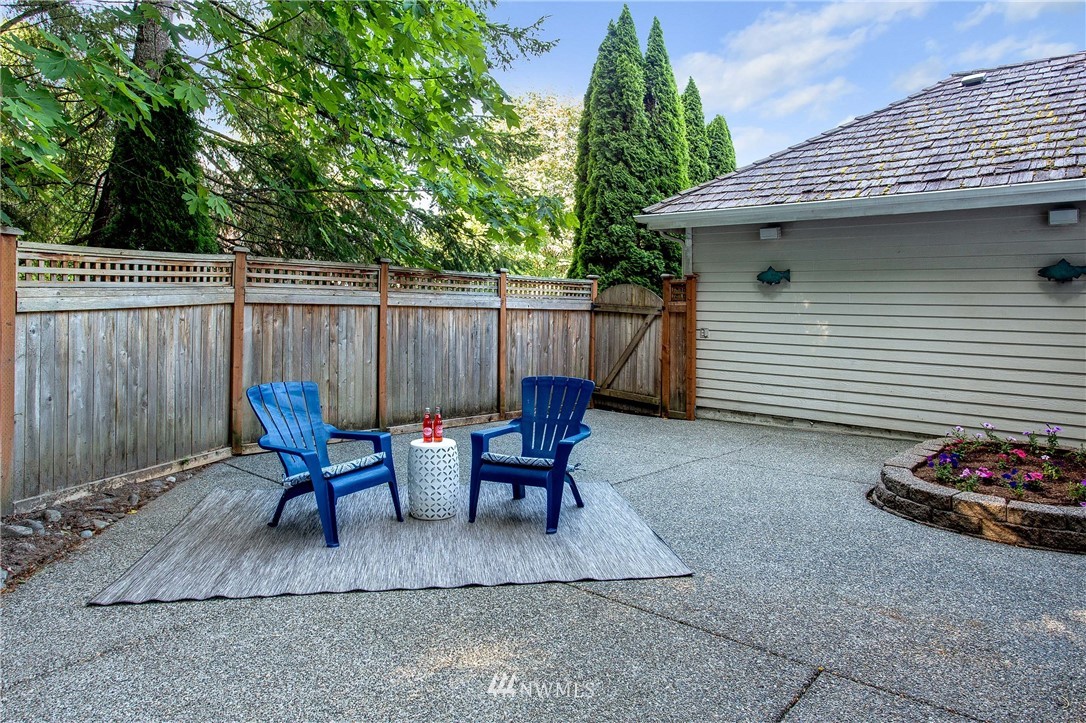 10209 Northeast 151st Street Bothell, WA 98011 - Photo 31 of 34 Gallery Image 31