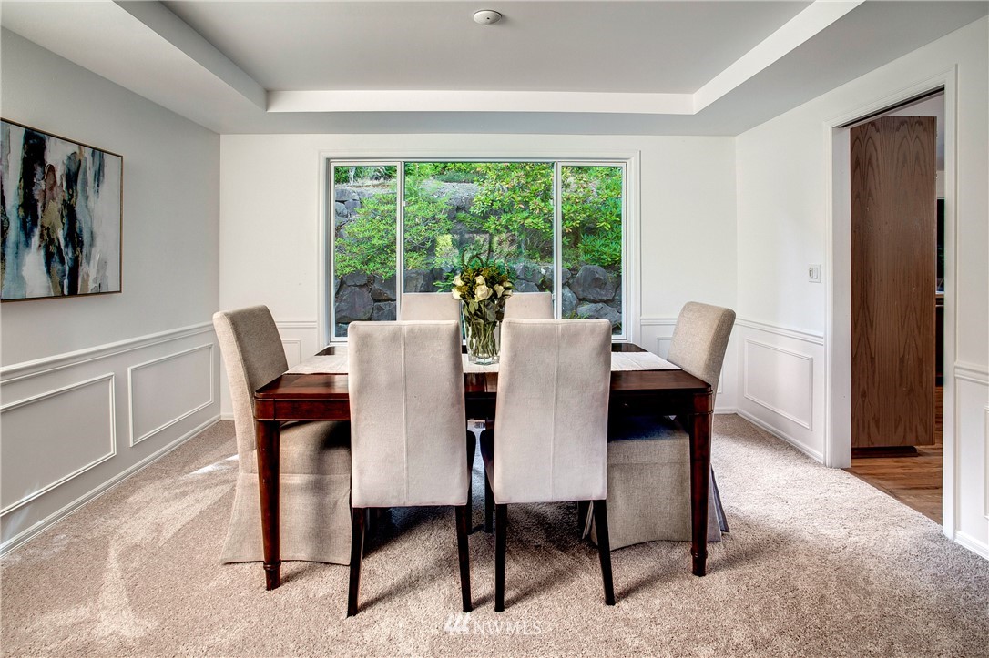 10209 Northeast 151st Street Bothell, WA 98011 - Photo 9 of 34 Gallery Image 9
