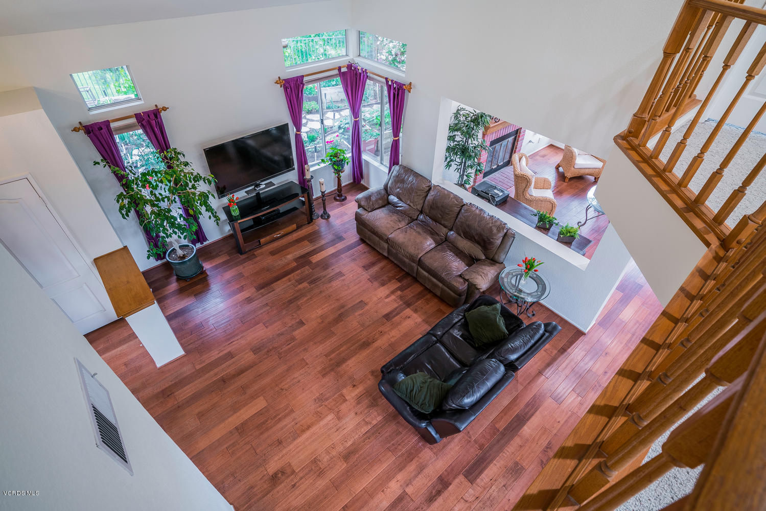 695 Overlook Road Simi Valley, CA 93065 - Photo 22 of 38 695 Overlook Rd Simi Valley CA-large-018