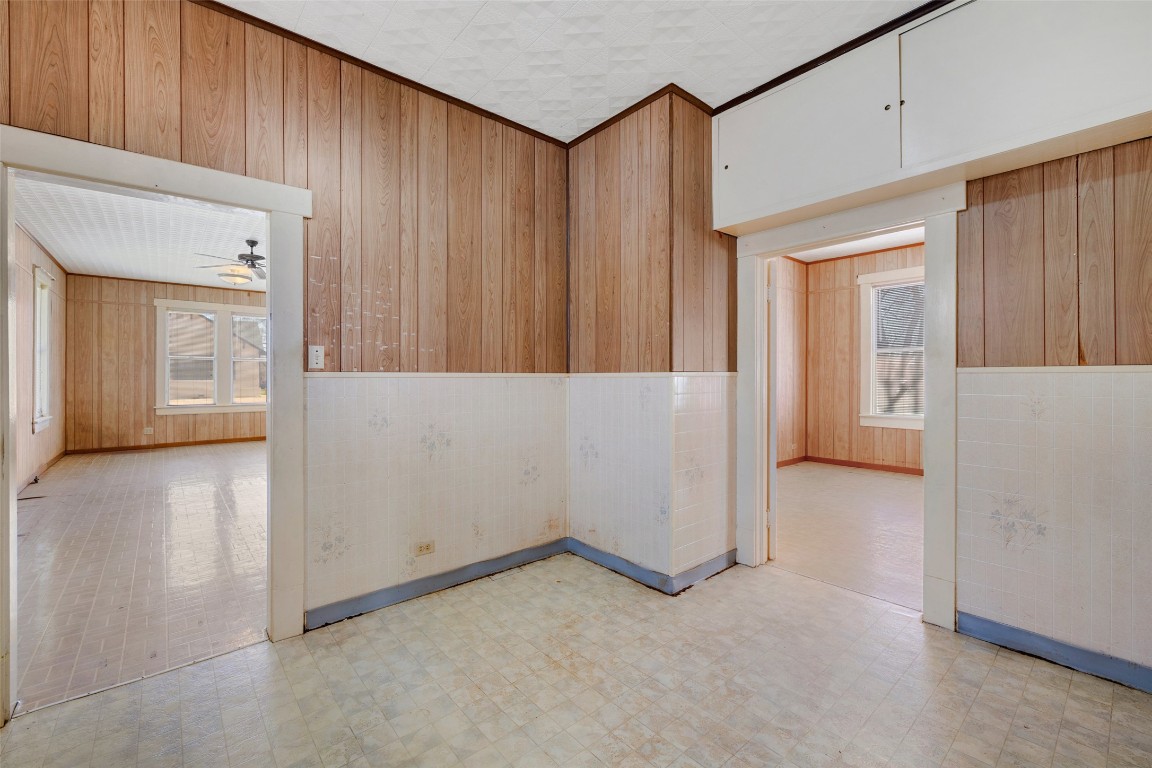 303 Vernon Street Taylor, TX 76574 - Photo 28 of 37