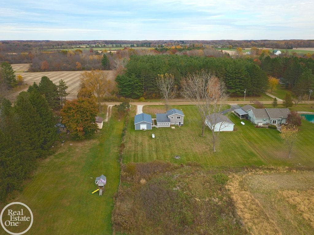 8051 Logana Road Avoca, MI 48006 - Photo 37 of 39