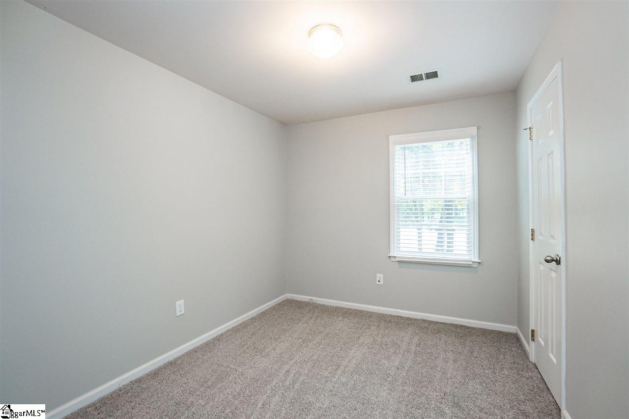 8 Moss Spring Court Simpsonville, SC 29680 - Photo 20 of 36 Gallery Image 20