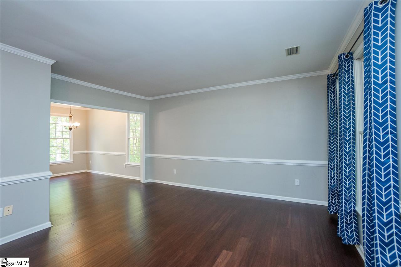 8 Moss Spring Court Simpsonville, SC 29680 - Photo 3 of 36 Gallery Image 3
