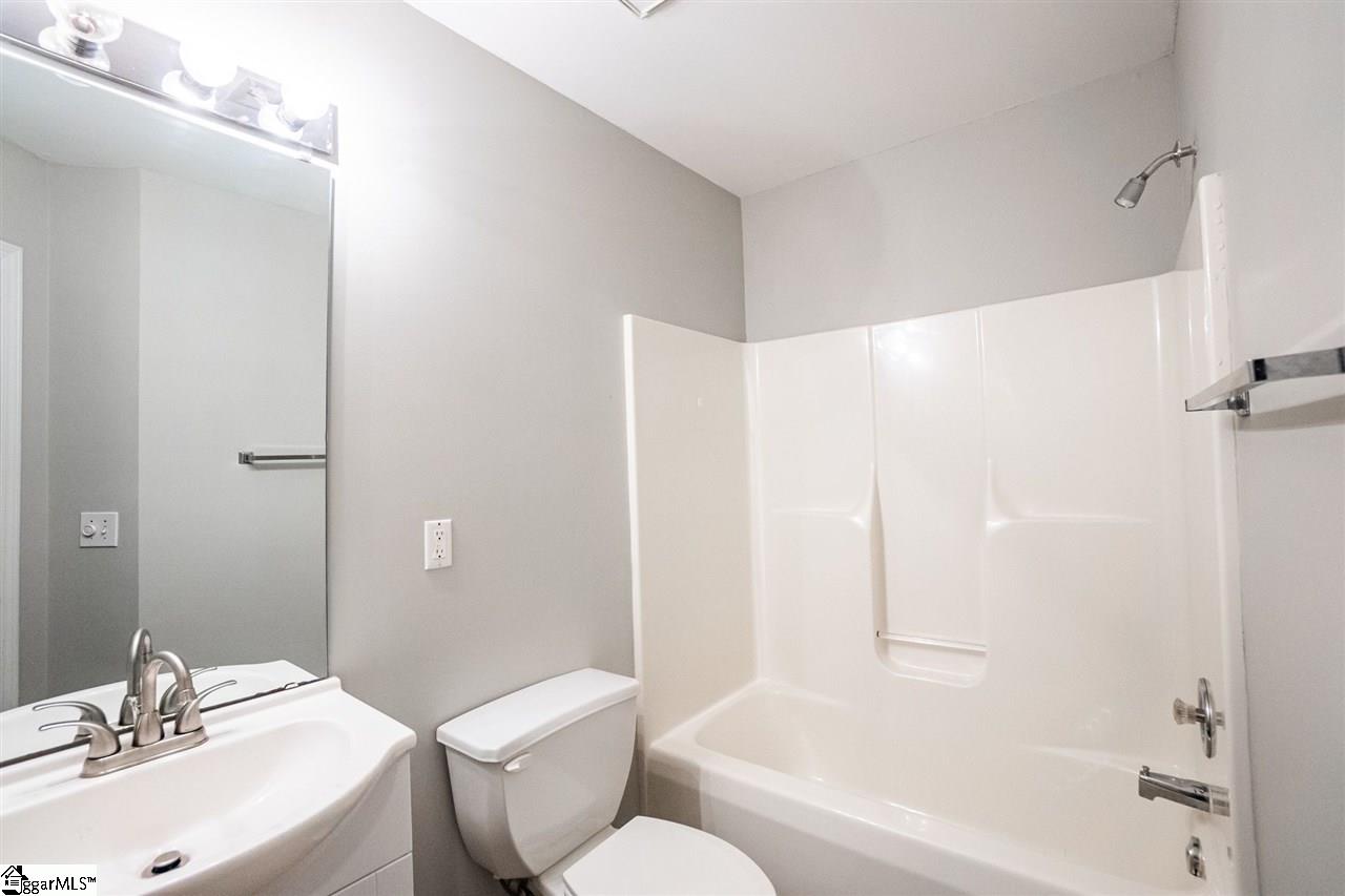8 Moss Spring Court Simpsonville, SC 29680 - Photo 22 of 36 Gallery Image 22