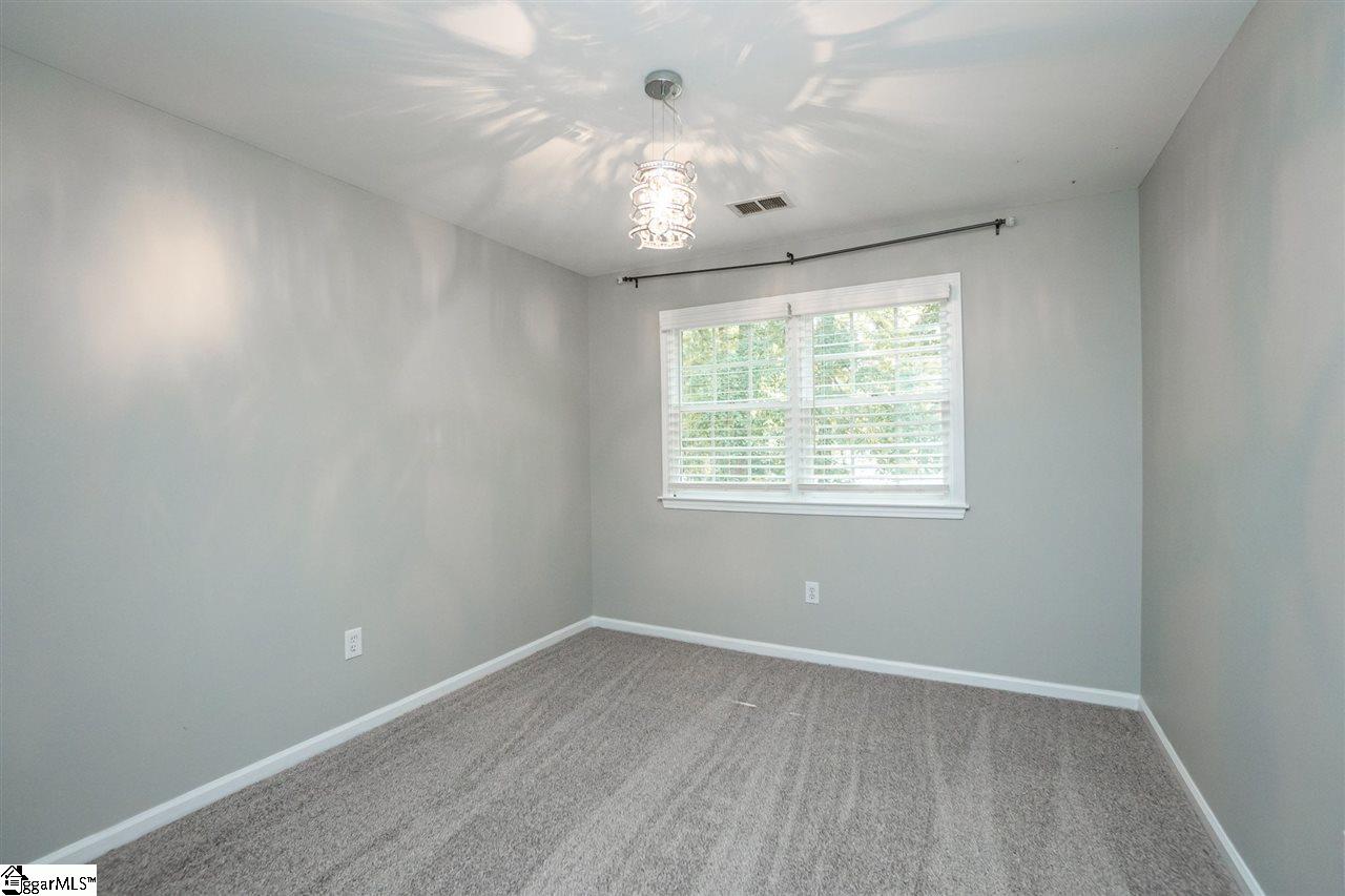 8 Moss Spring Court Simpsonville, SC 29680 - Photo 24 of 36 Gallery Image 24