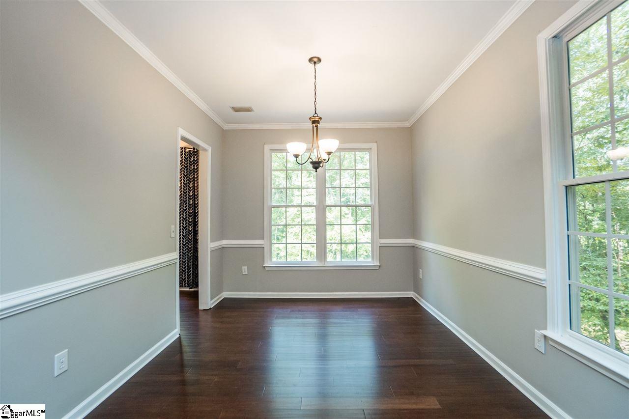 8 Moss Spring Court Simpsonville, SC 29680 - Photo 6 of 36 Gallery Image 6