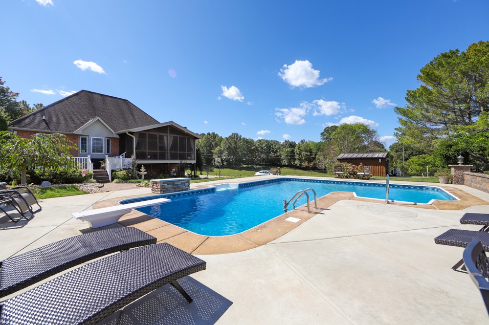 1055 Jim Read Road Chapmansboro, TN 37035 - Photo 39 of 50 Gallery Image 39