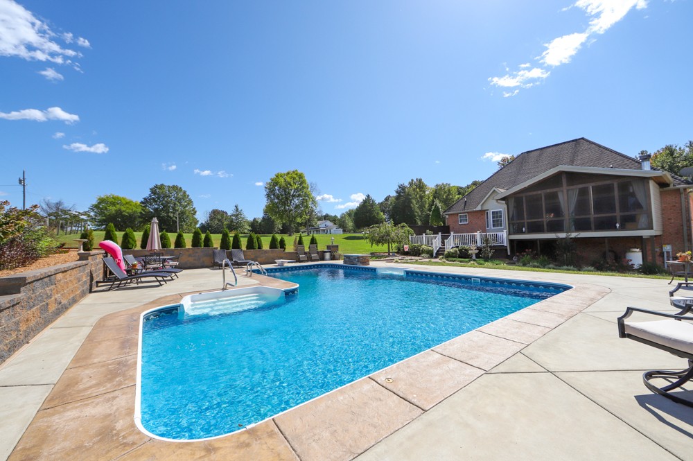 1055 Jim Read Road Chapmansboro, TN 37035 - Photo 40 of 50 Gallery Image 40