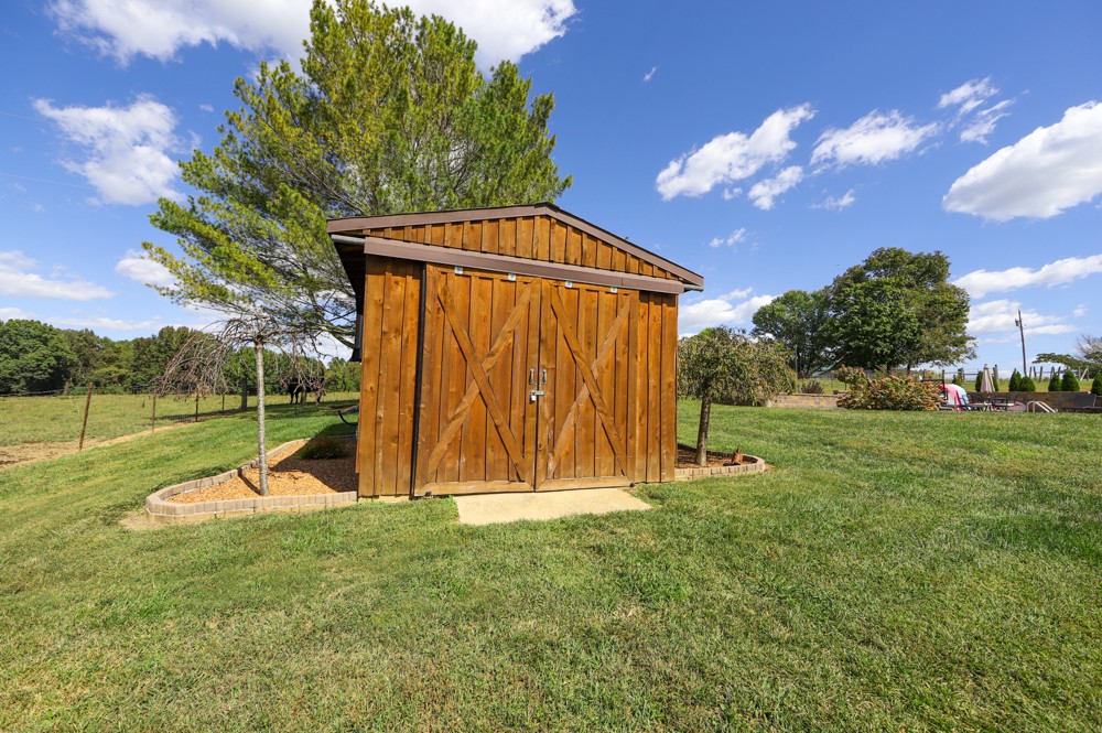 1055 Jim Read Road Chapmansboro, TN 37035 - Photo 43 of 50 Gallery Image 43
