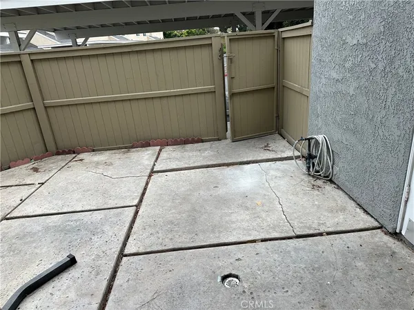 $4,200 | 187 Rockwood, Irvine, CA 92614