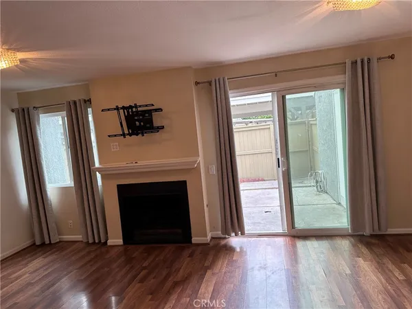 $4,200 | 187 Rockwood, Irvine, CA 92614