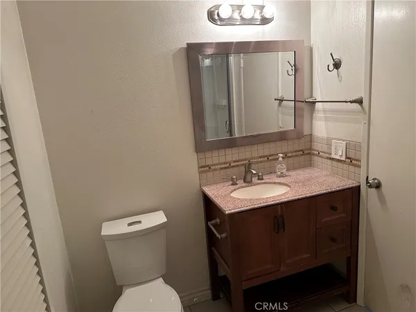 $4,200 | 187 Rockwood, Irvine, CA 92614