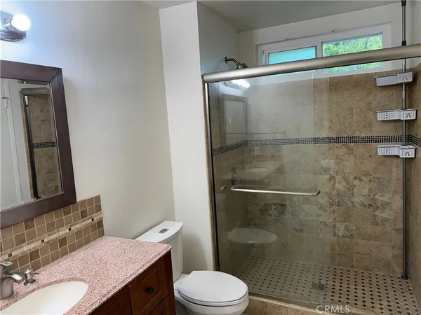 $4,200 | 187 Rockwood, Irvine, CA 92614