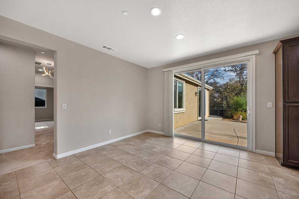 21583 Cascade Crossing Road Grass Valley, CA 95949 - Photo 19 of 51 Gallery Image 19