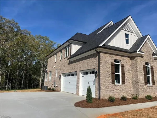 $879,900 | 4011 Estate Drive, Lewisville, NC 27023