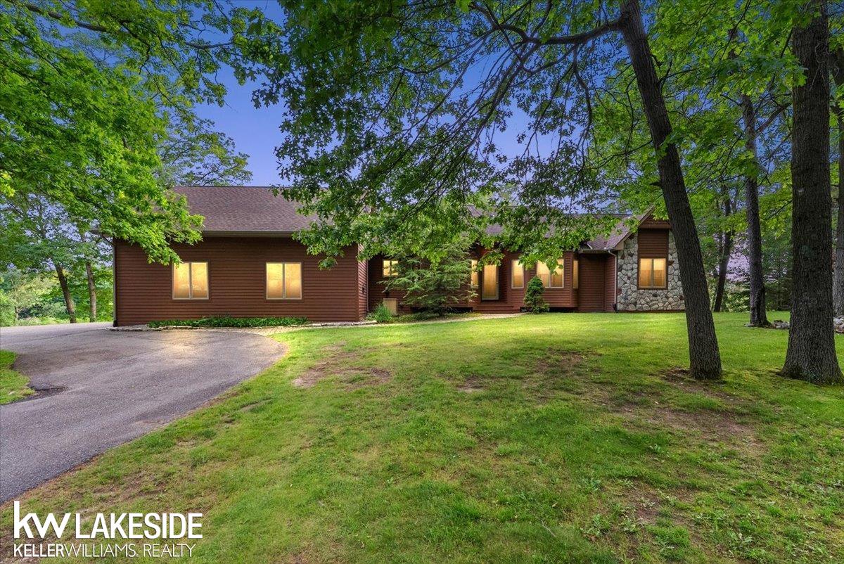 1455 Oak Ridge Road Oxford, MI 48371 - Photo 2 of 78