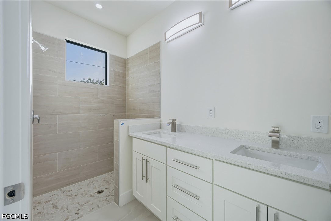 5300 28th Street Southwest Lehigh Acres, FL 33973 - Photo 13 of 16