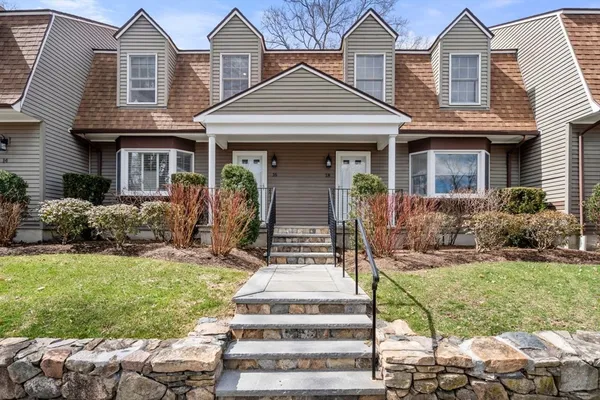 $1,195,000 | 16 Wiswall Circle, Unit 16, Wellesley, MA 02482