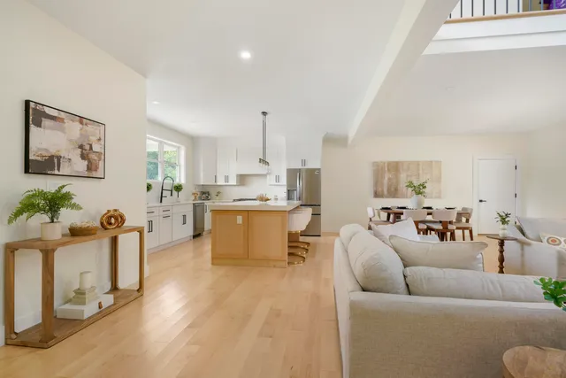 $1,300,000 | 55 Indian Rock Road, Bedford, NH 03110