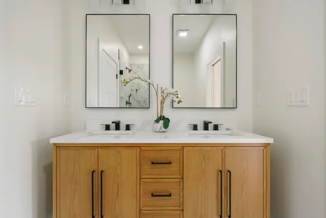 $1,300,000 | 55 Indian Rock Road, Bedford, NH 03110