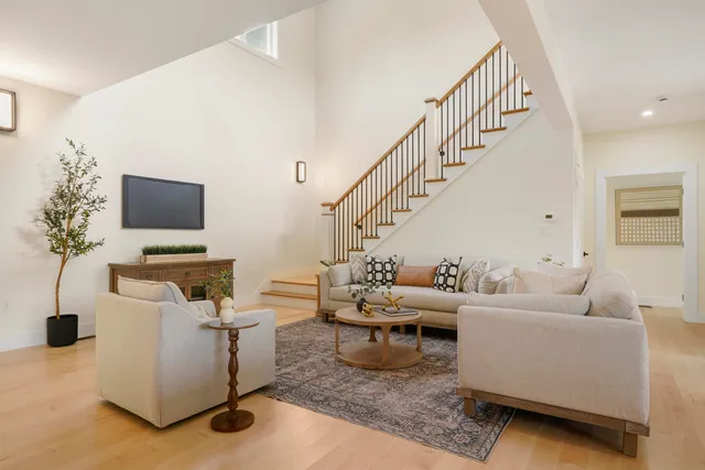 $1,300,000 | 55 Indian Rock Road, Bedford, NH 03110