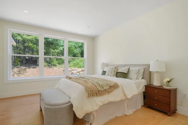 $1,300,000 | 55 Indian Rock Road, Bedford, NH 03110