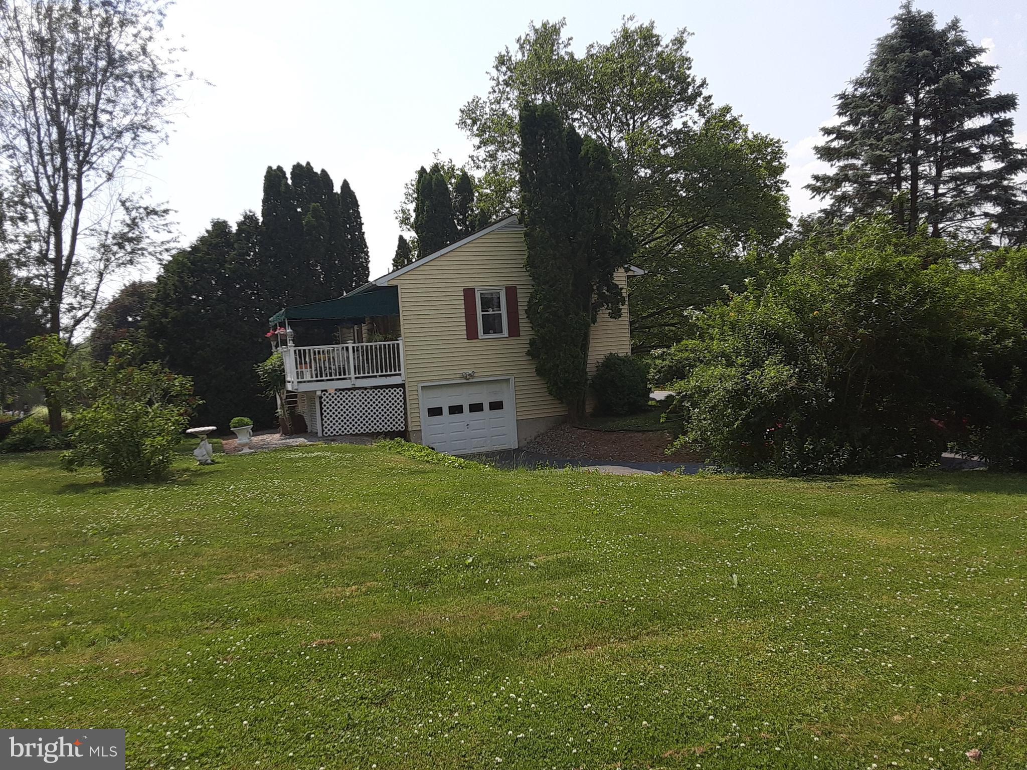 532 Wallingford Road Lancaster, PA 17601 - Photo 14 of 14 Side View