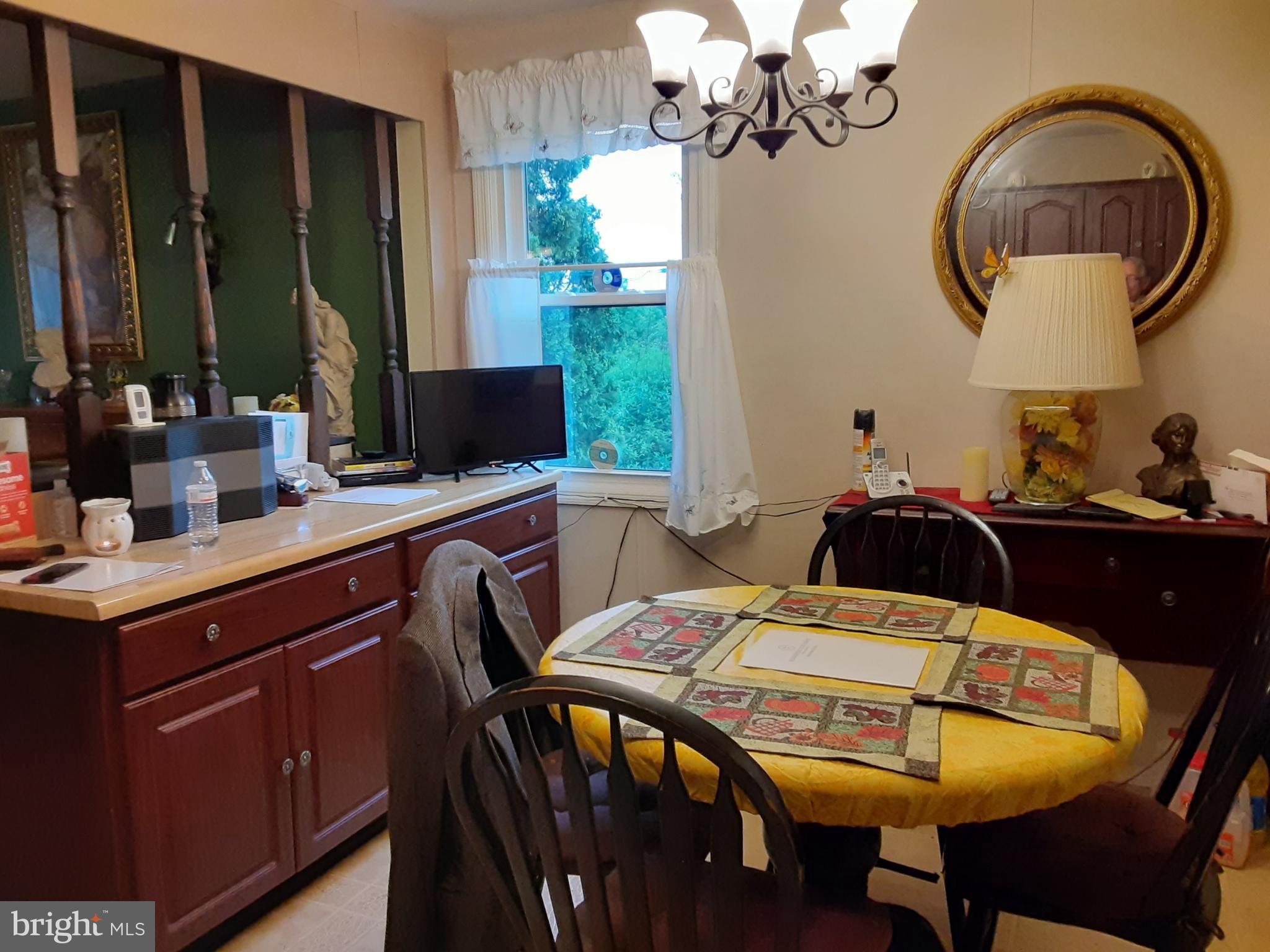 532 Wallingford Road Lancaster, PA 17601 - Photo 5 of 14 V2