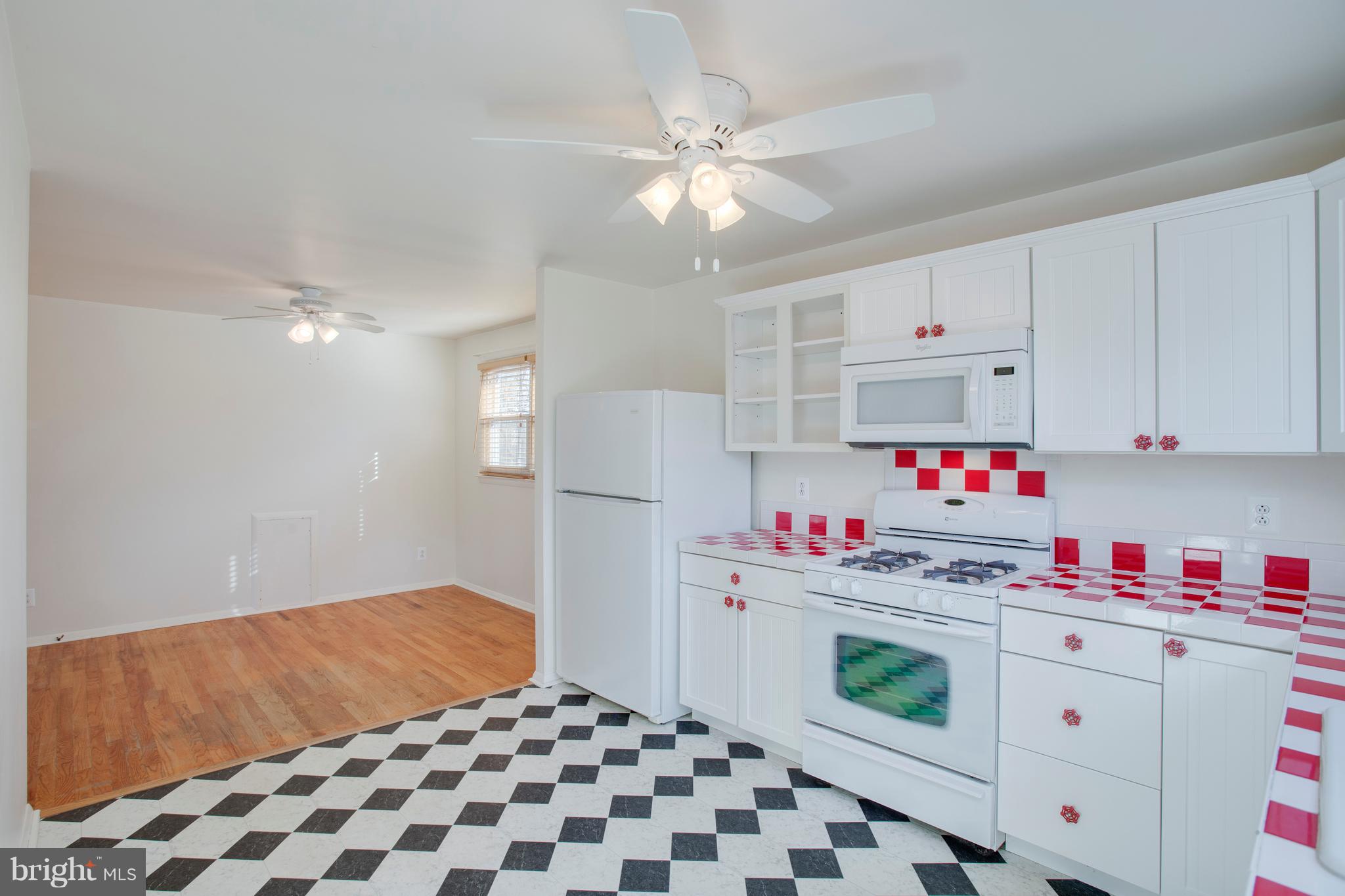 307 Highmeadow Road Reisterstown, MD 21136 - Photo 9 of 25 Gallery Image 9