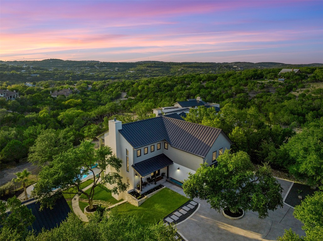Enjoy the breathtaking backdrop of enchanting rolling hills as far as the eye can see!