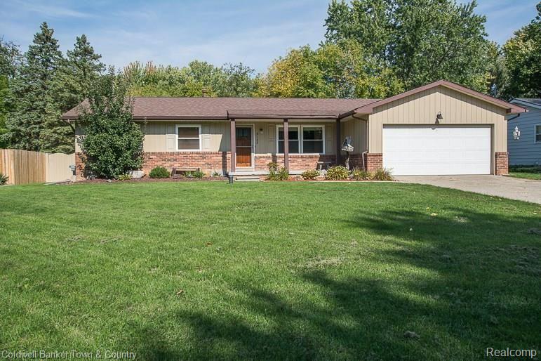 5185 North Georgetown Road Grand Blanc, MI 48439 - Photo 1 of 30