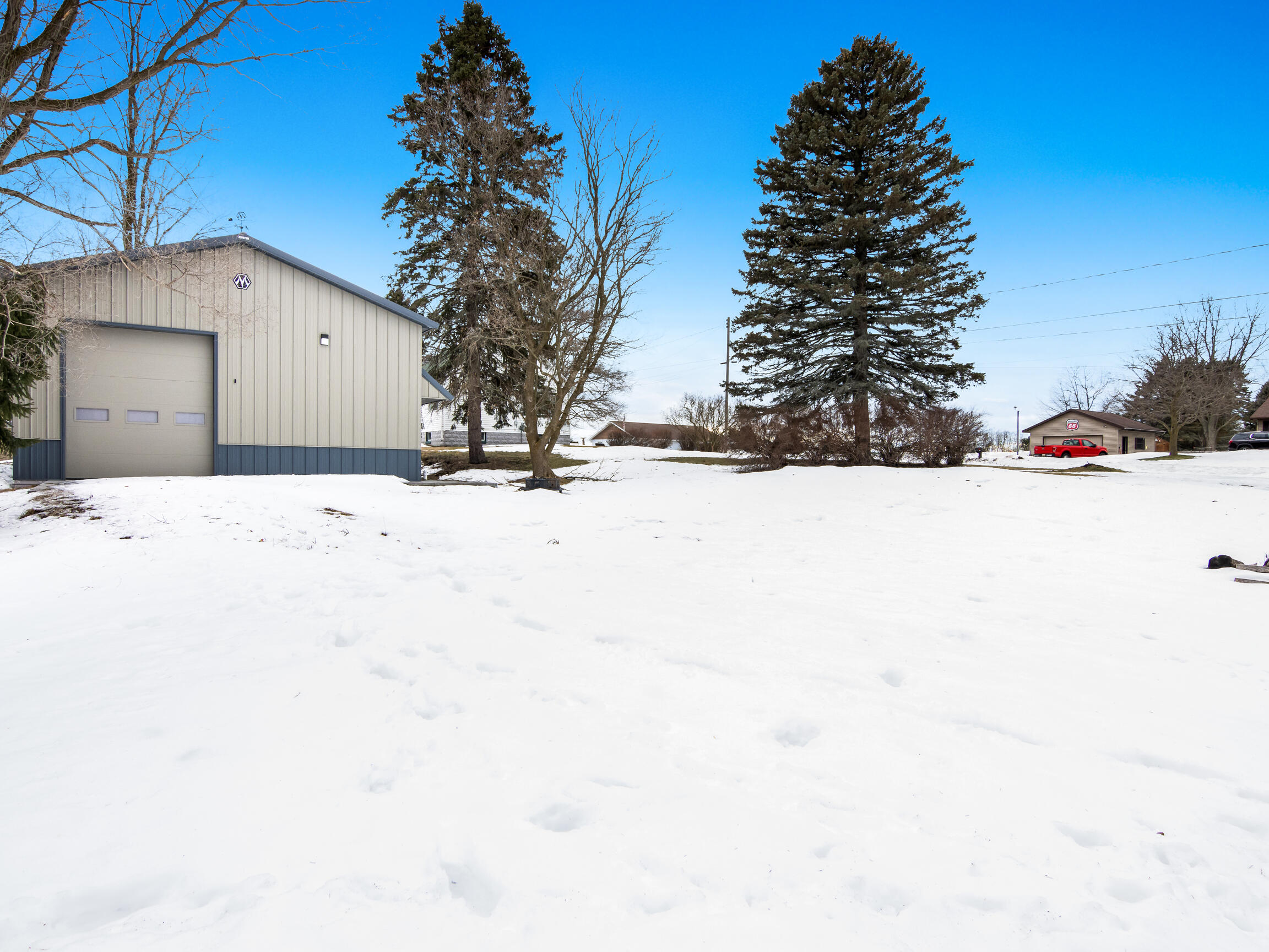 439 9th Street Manistee, MI 49660 - Photo 11 of 16 6-Scene-2