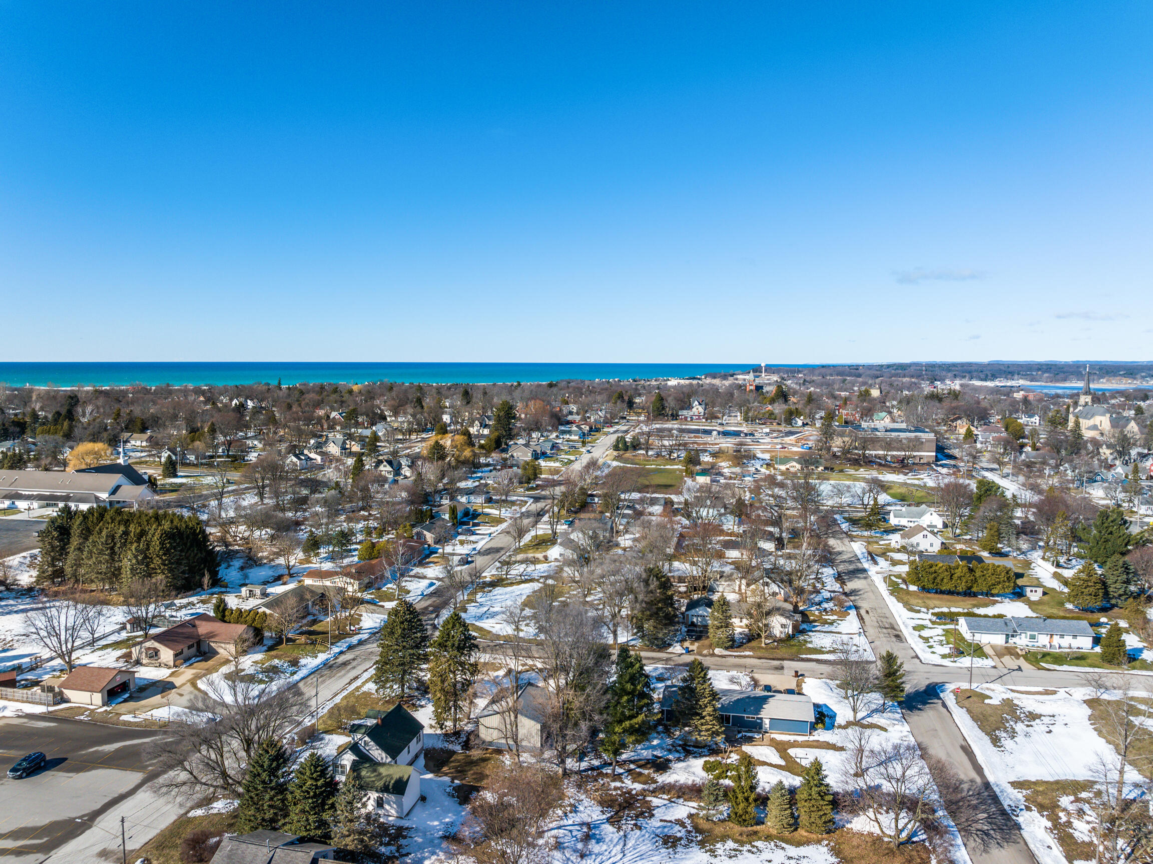 439 9th Street Manistee, MI 49660 - Photo 3 of 16 13-Aerial-View-4