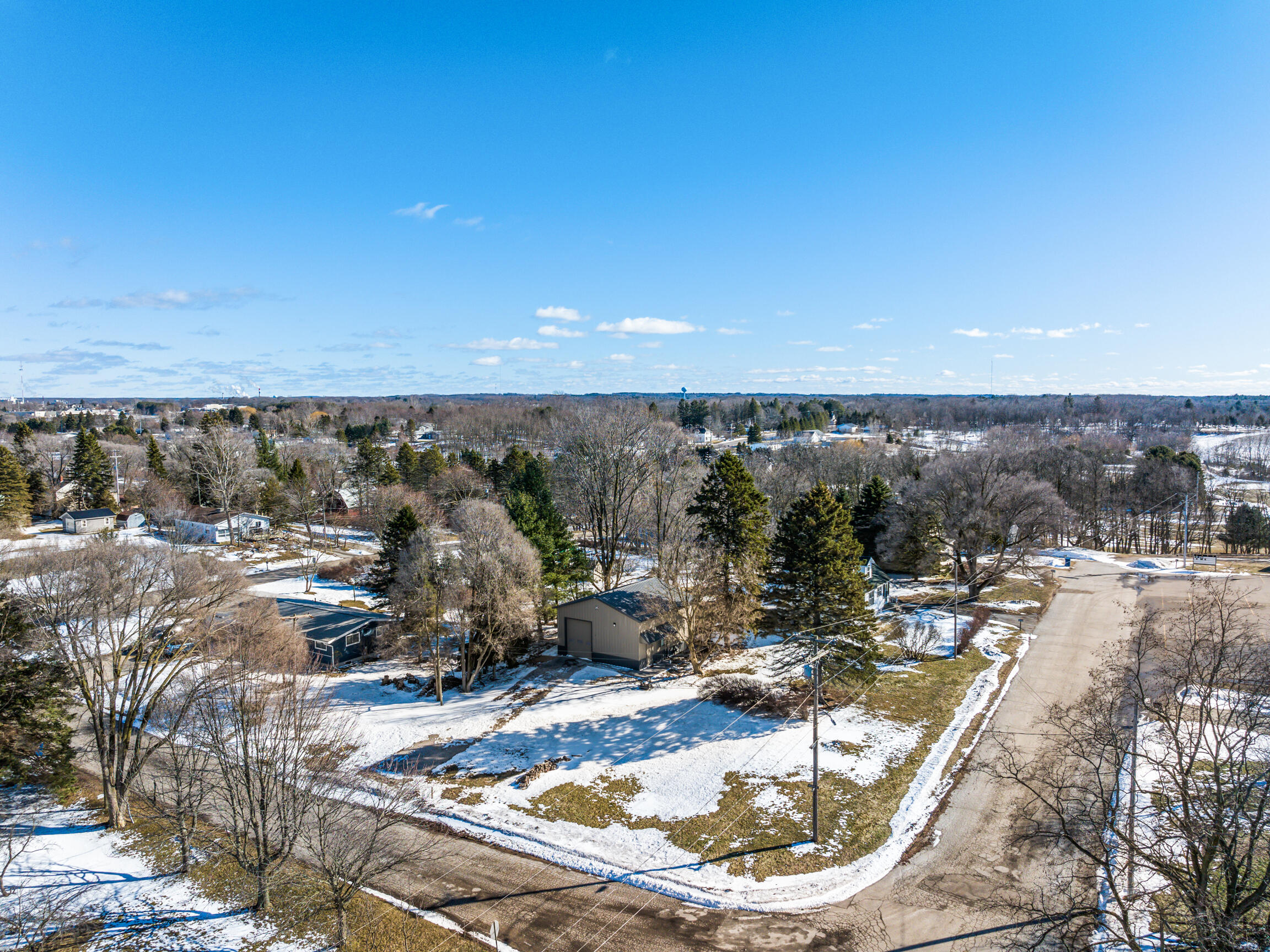 439 9th Street Manistee, MI 49660 - Photo 5 of 16 15-Aerial-View-6