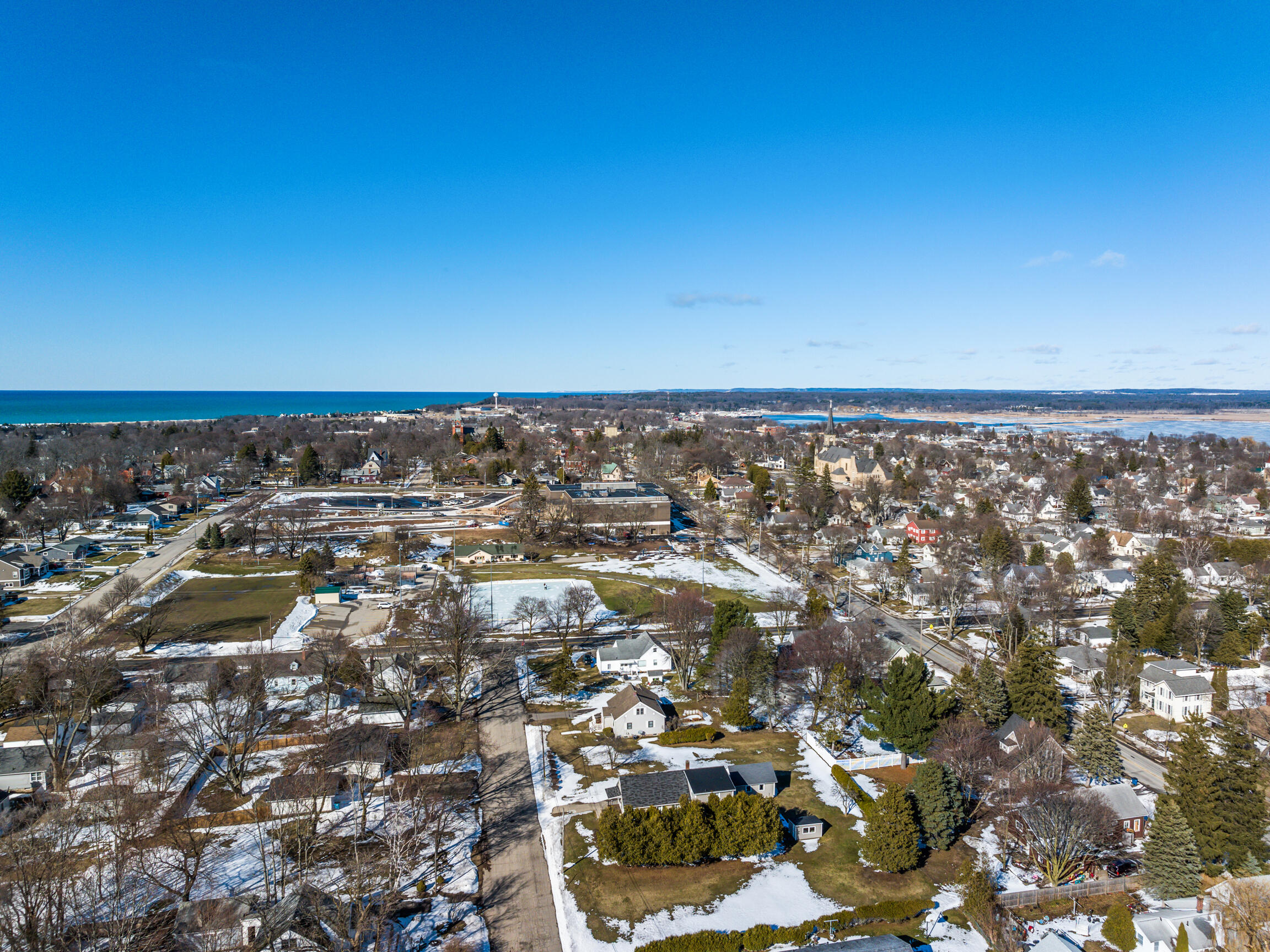 439 9th Street Manistee, MI 49660 - Photo 10 of 16 5-Aerial-View-3