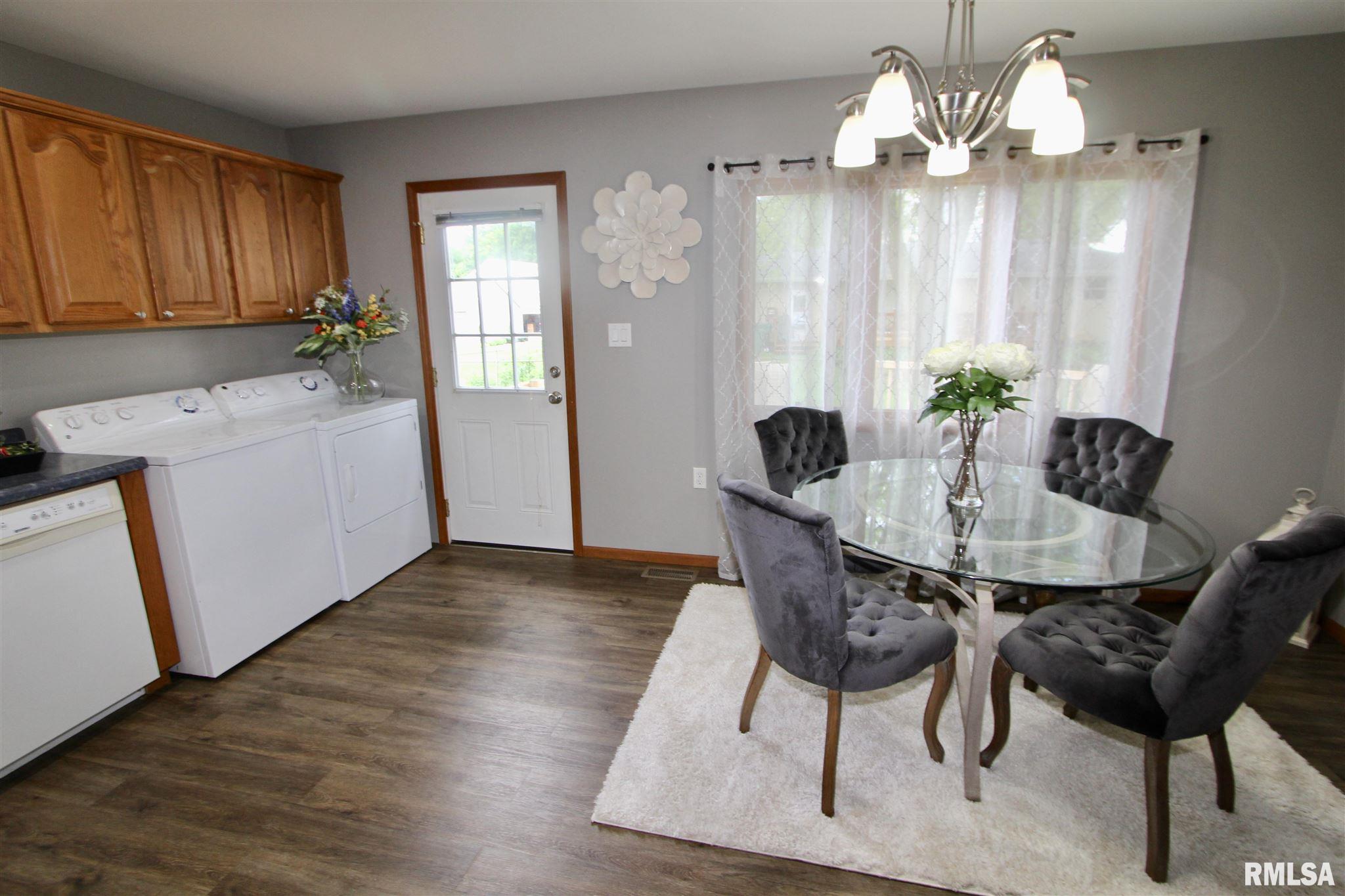 1105 Springfield Road East Peoria, IL 61611 - Photo 12 of 50 Gallery Image 12