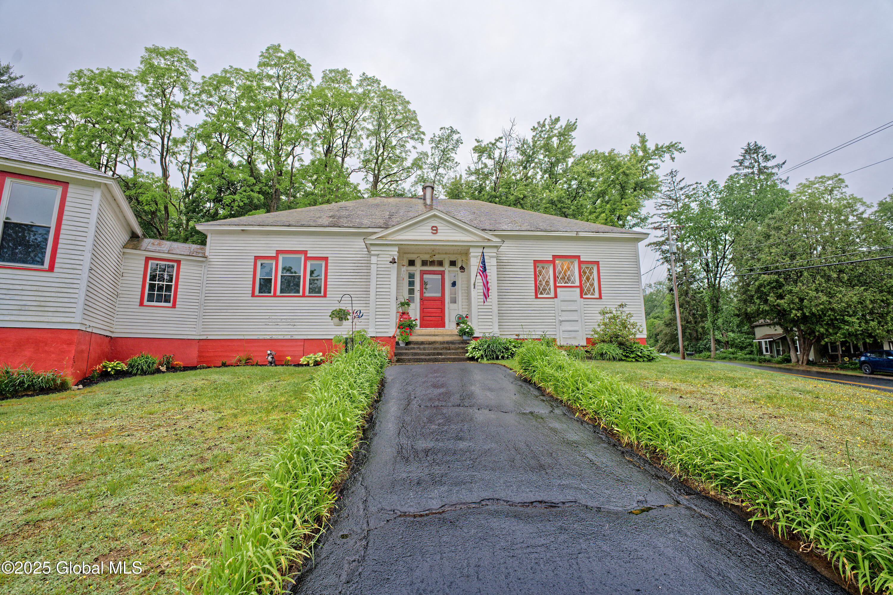 9 Miner Road Porter Corners, NY 12859 - Photo 7 of 77 1 Front 3