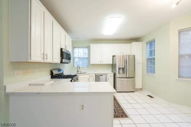 $5,800 | 23 Hansom Road, Bernards, NJ 07920