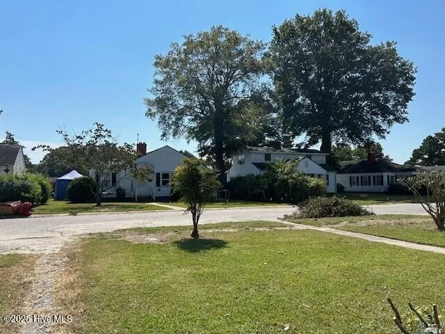 $189,000 | 202 Woodland Circle, Hertford, NC 27944