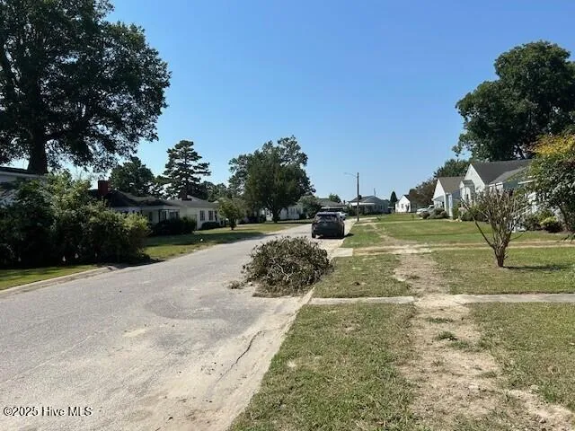 $189,000 | 202 Woodland Circle, Hertford, NC 27944