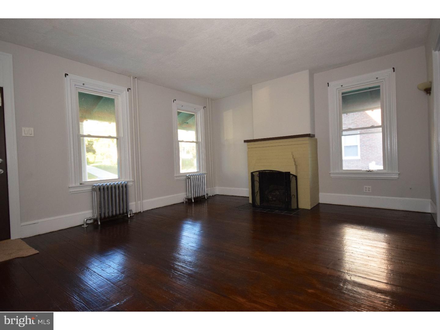 317 Crum Lynne Road Ridley Park, PA 19078 - Photo 4 of 22