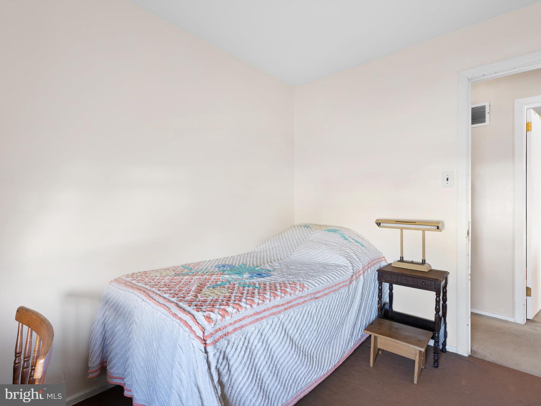 229 Elderfield Road Newark, DE 19713 - Photo 14 of 25 Bedroom 2