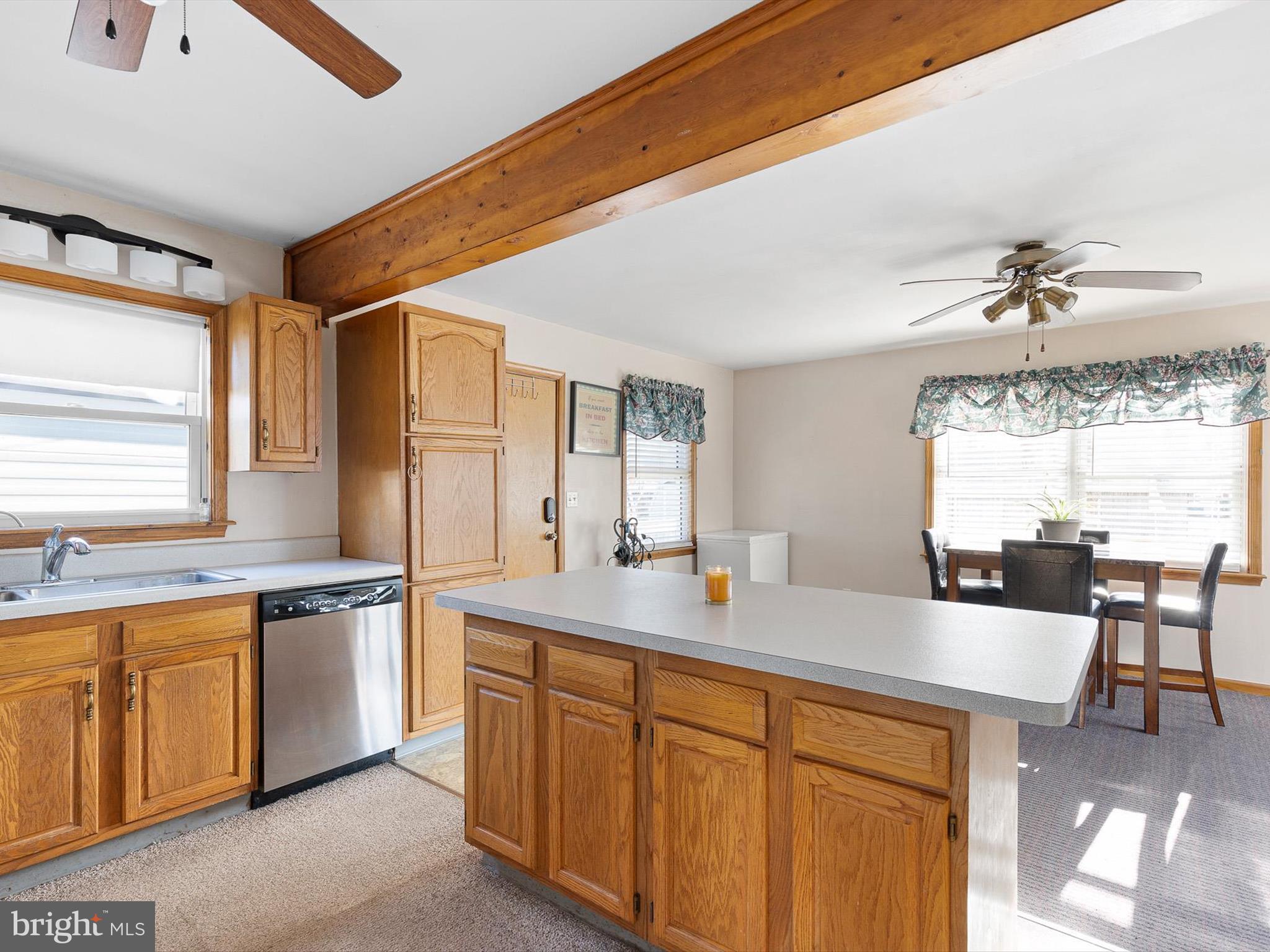 229 Elderfield Road Newark, DE 19713 - Photo 7 of 25 Kitchen