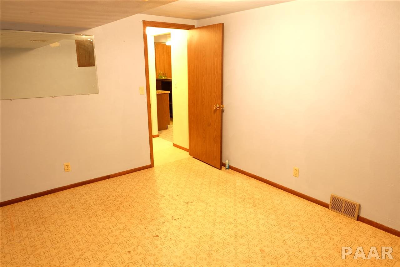 809 Prairie Lane Manito, IL 61546 - Photo 17 of 35 Gallery Image 17